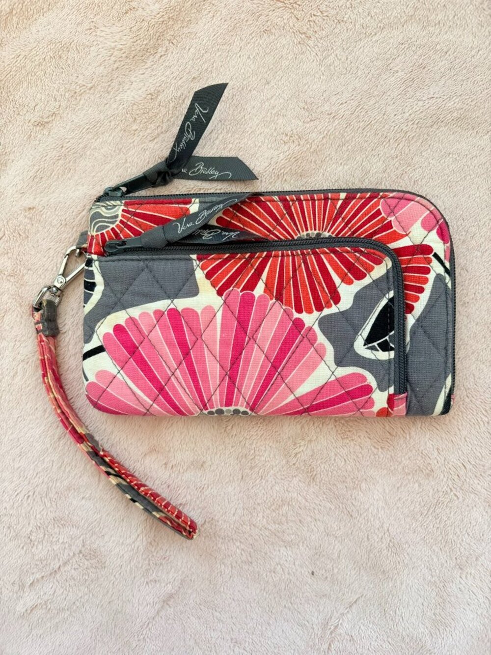 Vera Bradley Zip Zip Wristlet Cheery Blossoms Red Pink Floral Slim Zip Wallet